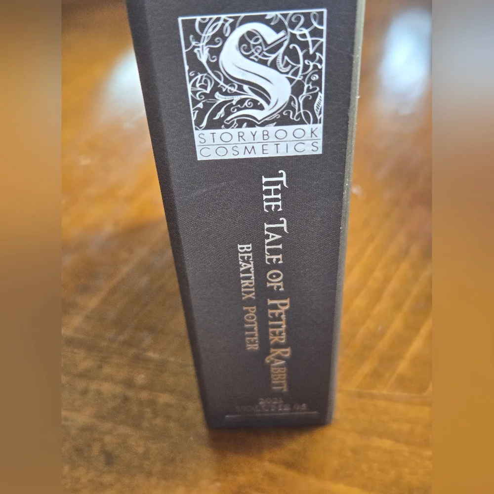 The Tale of Peter Rabbit Cosmetic Pallette